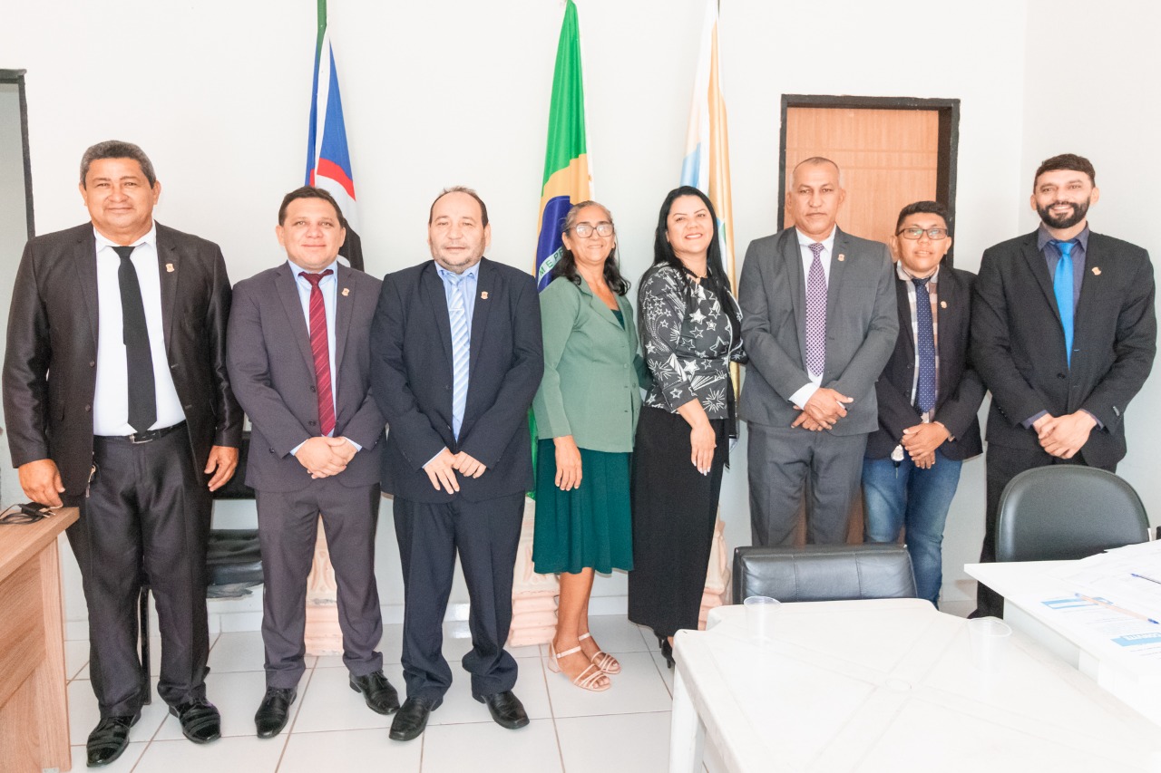 A Camara Municipal de Mata Roma - MA realizou a 49ª Sessão Ordinária nessa segunda feira 24 de outubro de 2022 precisamente ás 9:36 da manhã